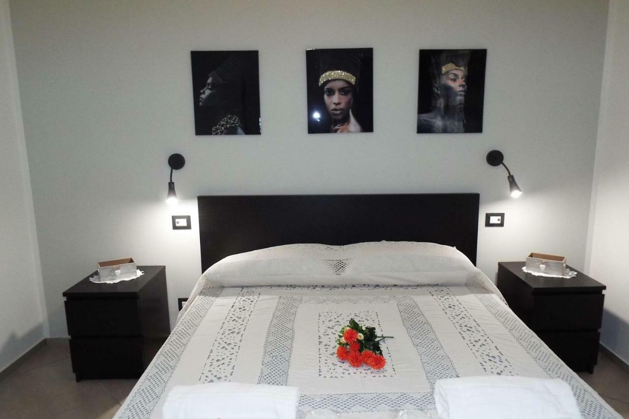 Cefalu Studio Room And Apartments Luaran gambar